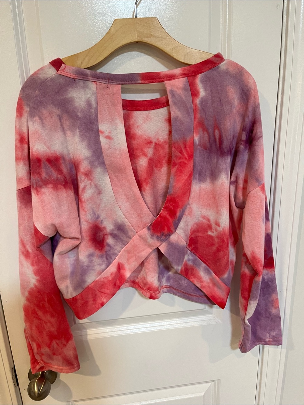 Align Collective Pink & Purple Tie-Dye Cropped Sweatshirt - Picture 8 of 9